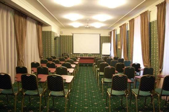 conference-hall.jpg