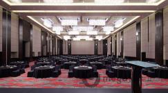 Ballroom_with_Cluster_Seating.jpg
