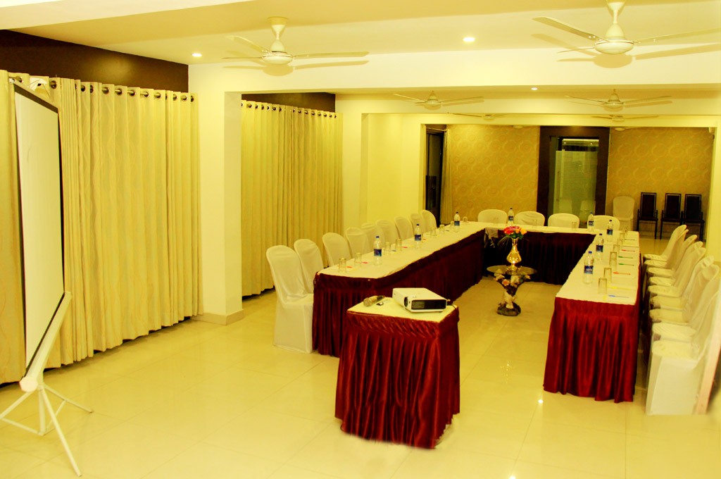 meeting-hall-1024x680.jpg